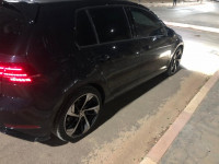 voitures-volkswagen-golf-7-2019-confortline-oran-algerie