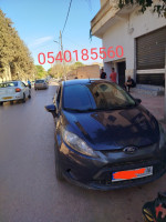 voitures-ford-fiesta-2011-mohammadia-alger-algerie