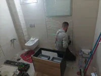 Plombier بلومبي