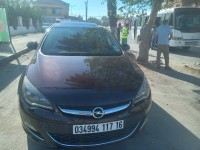 سيارات-opel-astra-2017-دار-البيضاء-الجزائر