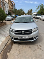 voitures-dacia-logan-2015-oran-algerie