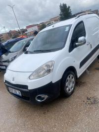 سيارات-peugeot-partner-2013-عنابة-الجزائر