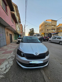 voitures-skoda-fabia-2018-monte-carlo-ain-taya-alger-algerie