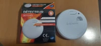 Detecteur de fumée et d'incendie