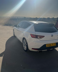 voitures-seat-leon-2014-fr-constantine-algerie