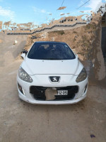 voitures-peugeot-308-2012-allure-batna-algerie