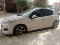 voitures-peugeot-207-2012-sedrata-souk-ahras-algerie