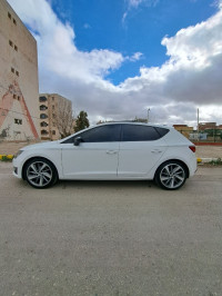 voitures-seat-leon-2016-fr15-sedrata-souk-ahras-algerie