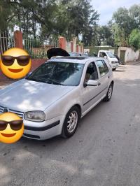 سيارات-volkswagen-golf-4-2001-بابا-حسن-الجزائر