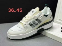 ADIDAS baskets Forum Mid LOW