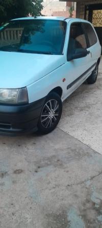 voitures-renault-clio-1-1996-bou-saada-msila-algerie