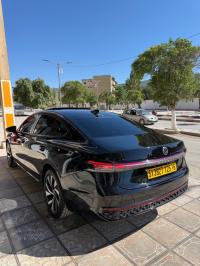 سيارات-volkswagen-passat-2025-pro-باتنة-الجزائر