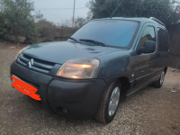 voitures-citroen-berlingo-2013-ain-defla-algerie