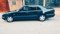 voitures-mercedes-classe-e-1999-bouira-algerie