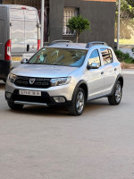 voitures-dacia-sandero-2018-stepway-restylee-algerie