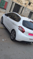 voitures-peugeot-208-2012-allure-bab-ezzouar-alger-algerie