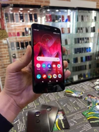 Motorola Moto Z2 Force