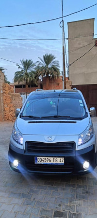 voitures-peugeot-expert-2018-ghardaia-algerie