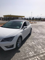 voitures-seat-leon-2015-fr15-les-eucalyptus-alger-algerie