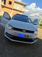 voitures-volkswagen-polo-2016-bouinan-blida-algerie