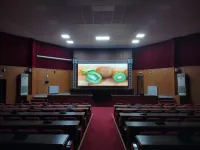 ÉCRANS GÉANTS LED AVEC STRUCTURE ALUMINIUM DÉMONTABLE 
