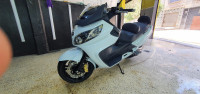 motos-scooters-sym-maxsym-400i-2017-barika-batna-algerie