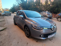 voitures-renault-clio-4-2015-dynamique-skikda-algerie