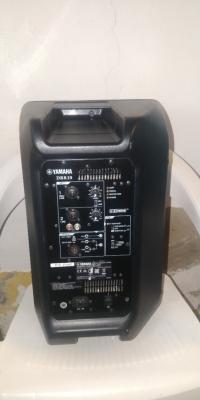 instrument-electrique-yamaha-dbr10-enceinte-amplifiee-mila-algerie