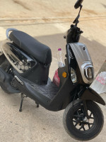 motos-et-scooters-vms-cuxi-estate-2-2024-baraki-alger-algerie