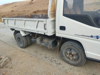 camion-jmc-benne-2010-chlef-algerie