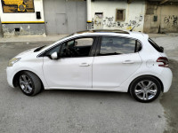 voitures-peugeot-208-2015-allure-el-eulma-setif-algerie