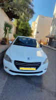 moyenne-berline-peugeot-301-2014-algerie