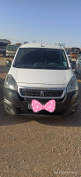 utilitaire-peugeot-partner-2016-fennec-setif-algerie