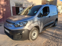 voitures-fiat-doblo-2023-ain-errich-msila-algerie