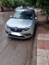 voitures-renault-symbol-2017-chlef-algerie