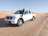 utilitaire-nissan-navara-2014-elegance-4x2-hassi-messaoud-ouargla-algerie