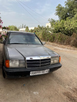 voitures-mercedes-classe-e-1983-190-tipaza-algerie