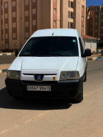 utilitaire-peugeot-expert-2004-access-remchi-tlemcen-algerie