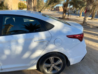 voitures-hyundai-accent-rb-5-portes-2019-اخر-el-mghaier-meghaier-algerie