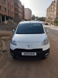 utilitaire-peugeot-partner-2015-b9-bejaia-algerie