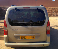 voitures-citroen-berlingo-2011-m3awad-mala-w-deux-ailes-bechar-algerie