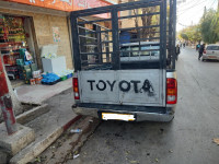 utilitaire-toyota-hilux-2008-medea-algerie