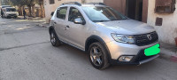 voitures-dacia-sandero-2017-serie-limitee-style-chiffa-blida-algerie