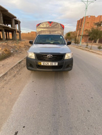 utilitaire-toyota-hilux-2013-djelfa-algerie