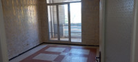 appartement-vente-f3-medea-algerie