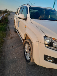 utilitaire-volkswagen-amarok-2012-el-milia-jijel-algerie