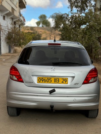 voitures-peugeot-207-2013-allure-mascara-algerie