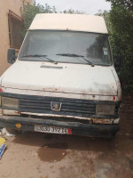 fourgon-peugeot-j5-1992-mahdia-tiaret-algerie