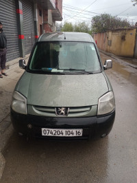 voitures-peugeot-partner-2004-origin-baraki-alger-algerie