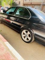 grande-berline-bmw-serie-5-1993-sport-batna-algerie